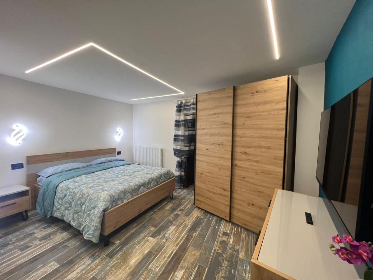 Castel Di Sangro Suite Apartment Buitenkant foto