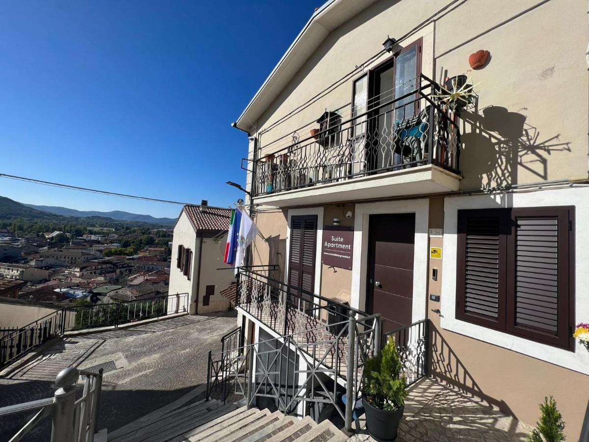 Castel Di Sangro Suite Apartment Buitenkant foto