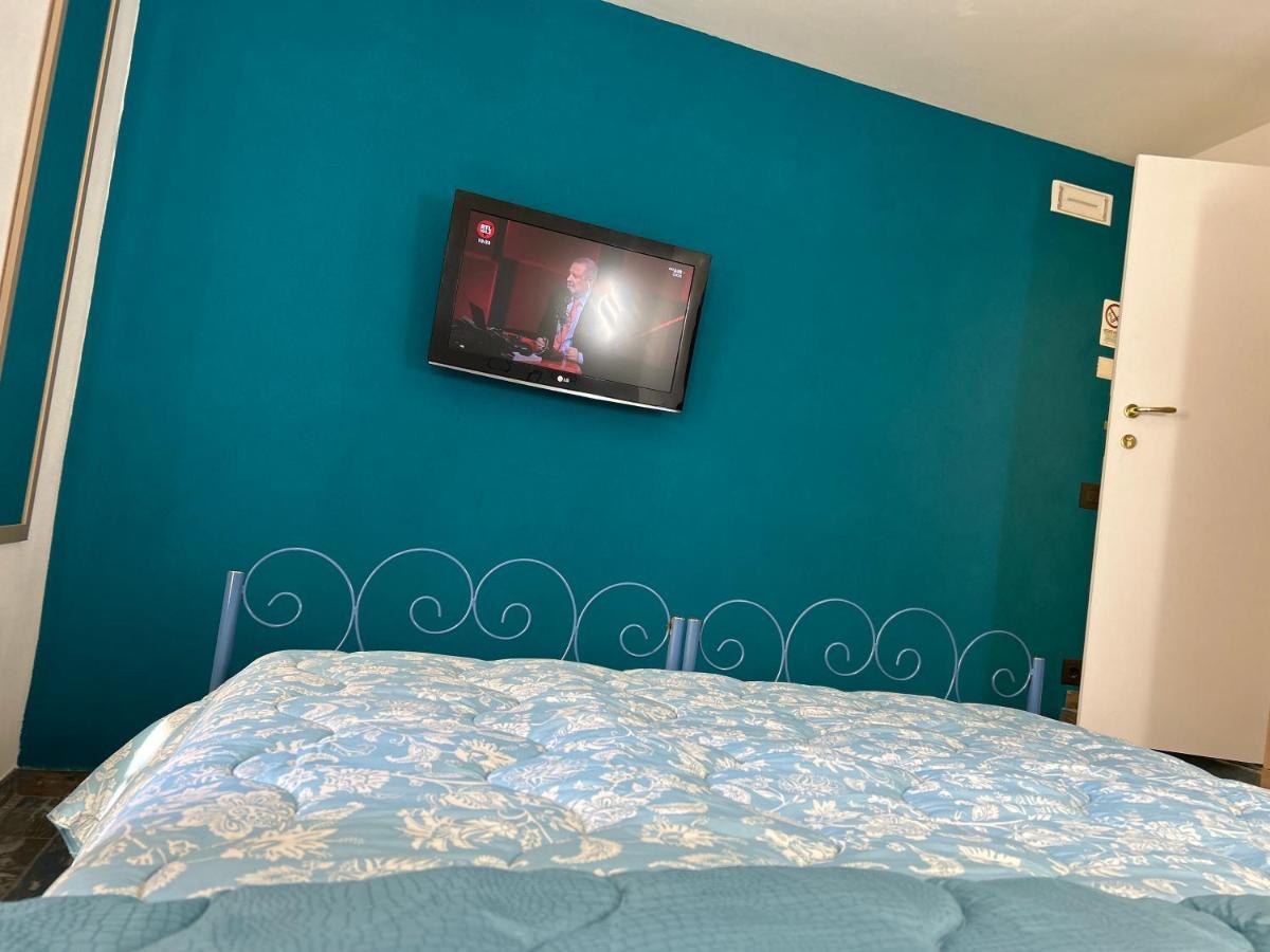 Castel Di Sangro Suite Apartment Buitenkant foto