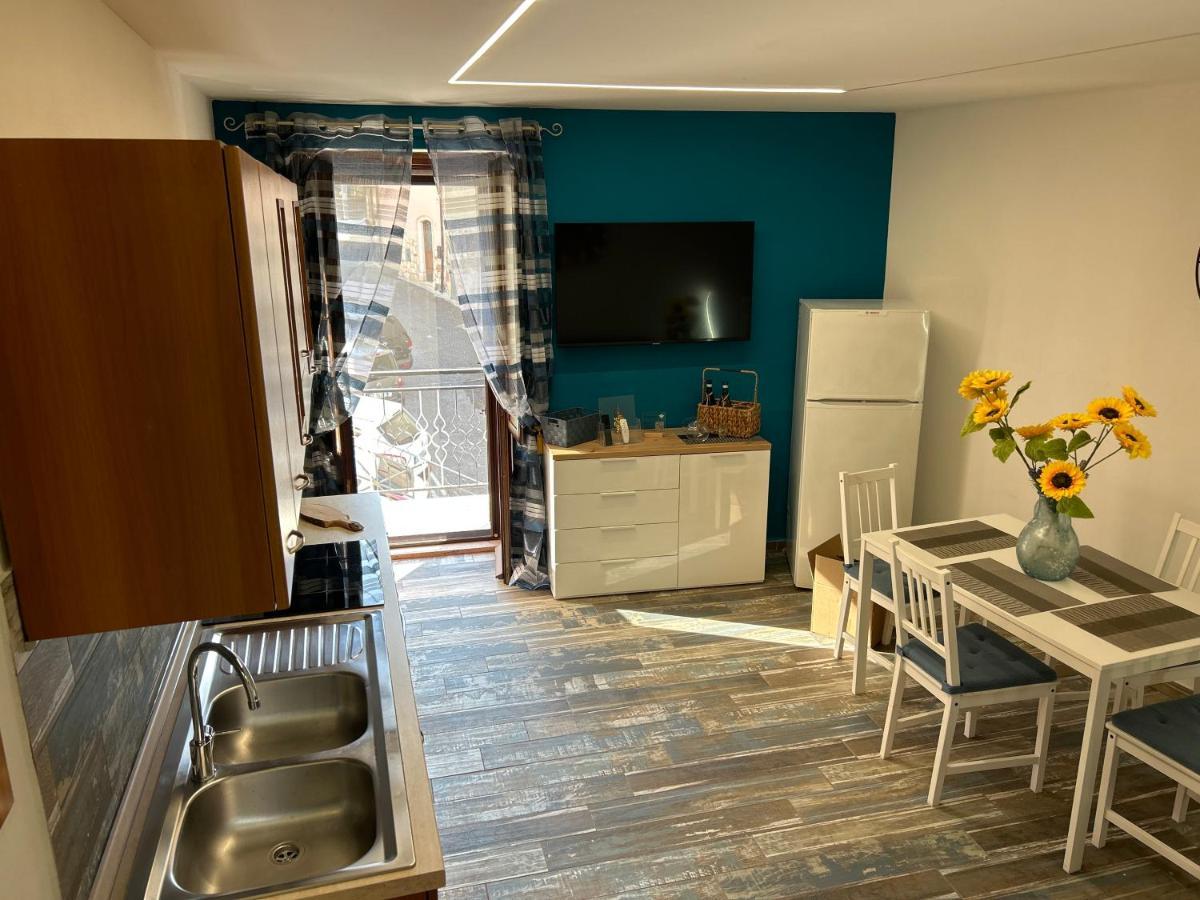 Castel Di Sangro Suite Apartment Buitenkant foto